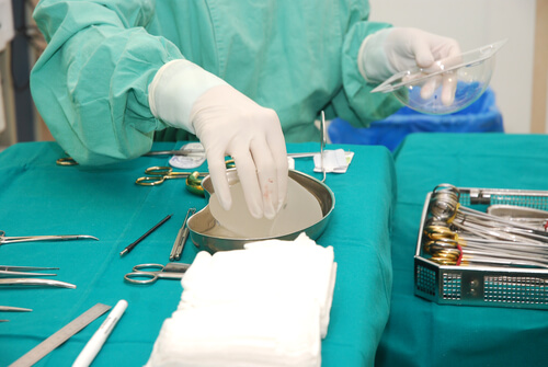nurse with operating tools and chest implants-img-blog